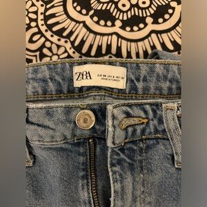 Zara Jeans
